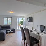 Travia بيت للعطل
