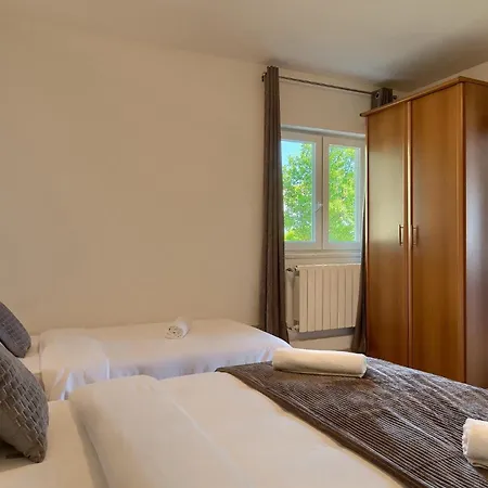 Travia Tatil Evi *
