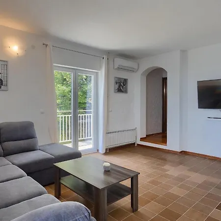 Travia Dom wakacyjny Veprinac