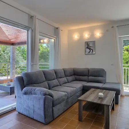 Travia Tatil Evi Veprinac