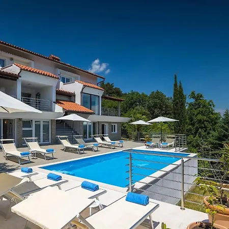 Dom wakacyjny Travia Veprinac