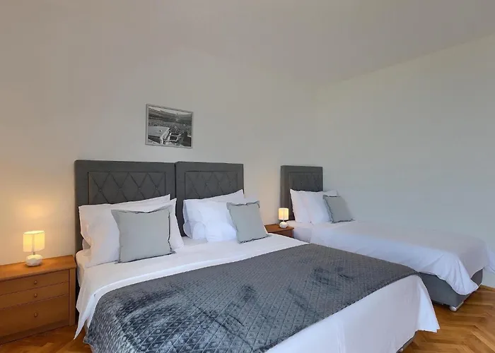 Holiday home Travia Veprinac
