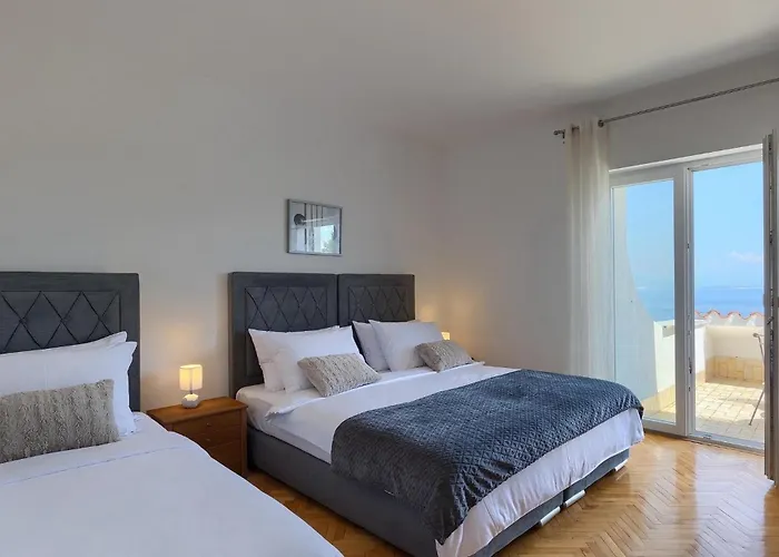 Travia Holiday home *