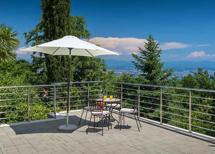 Holiday home Travia Veprinac