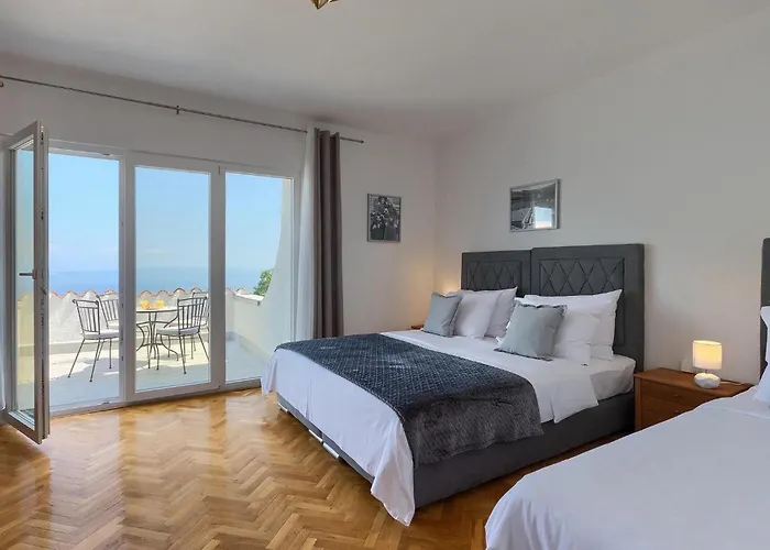 Travia Holiday home *